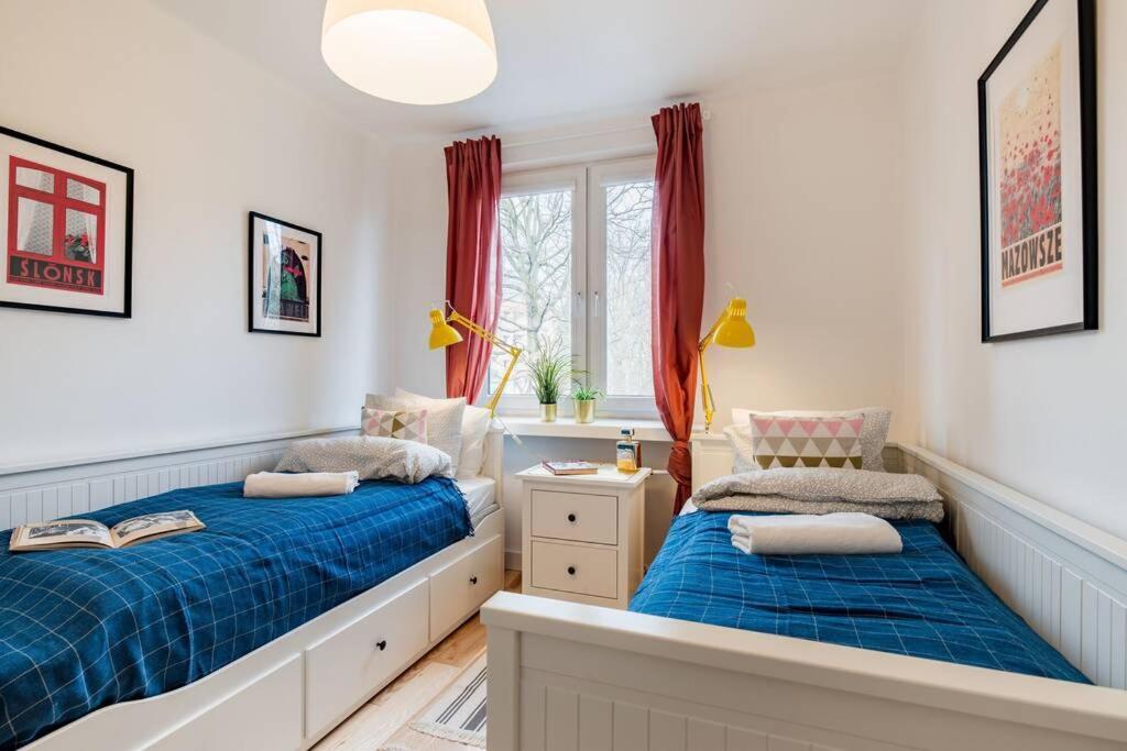 White Beds - For 6 People In The Center Apartment *